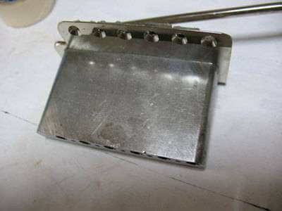 トレモロブロック（イナーシャブロック）をスチールウールで磨く①