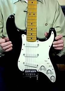Eric Clapton Stratocasterの元となったElite Stratocaster